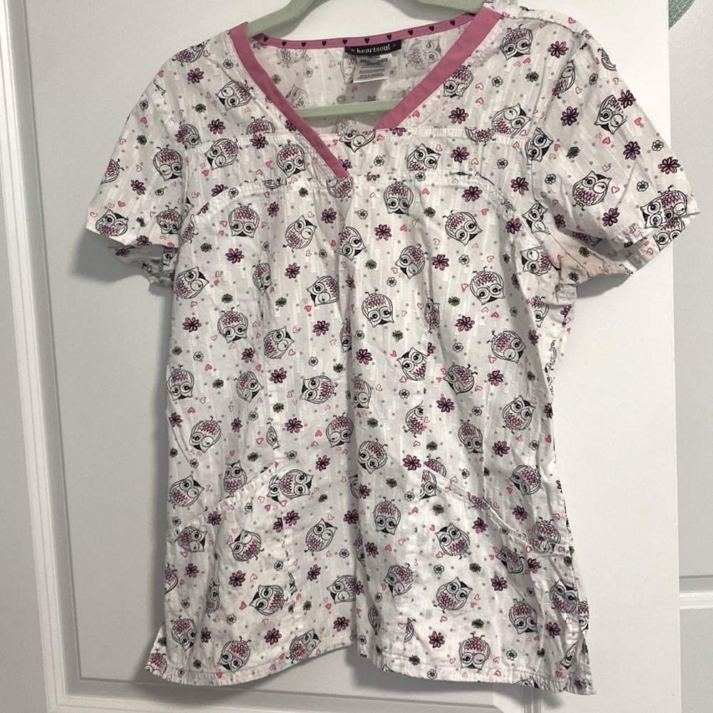 Owl scrub top